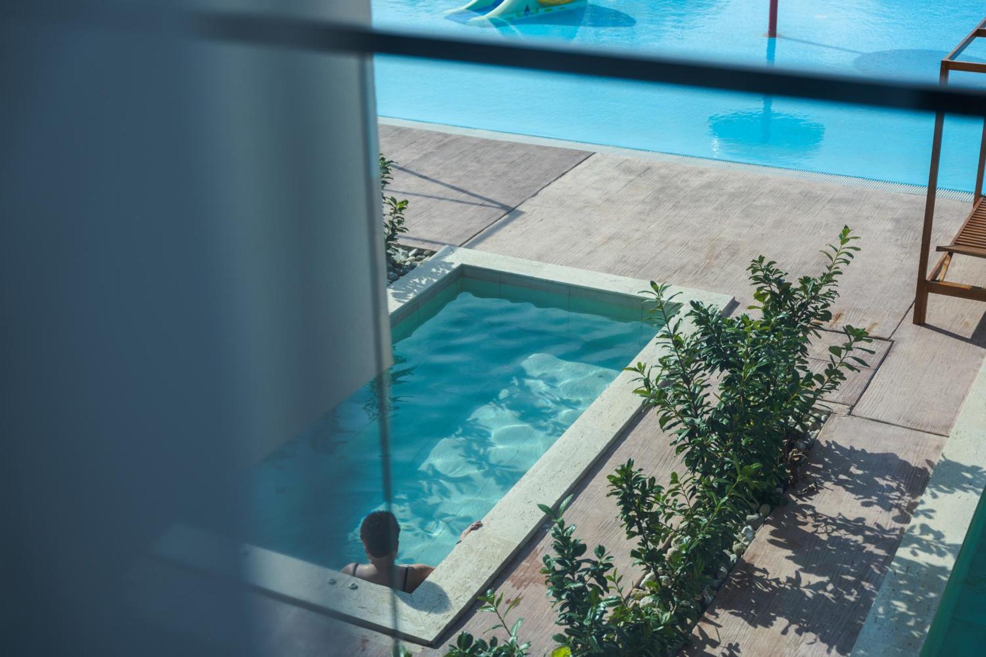 Medite Spa Resort And Villas Σαντάνσκι Εξωτερικό φωτογραφία